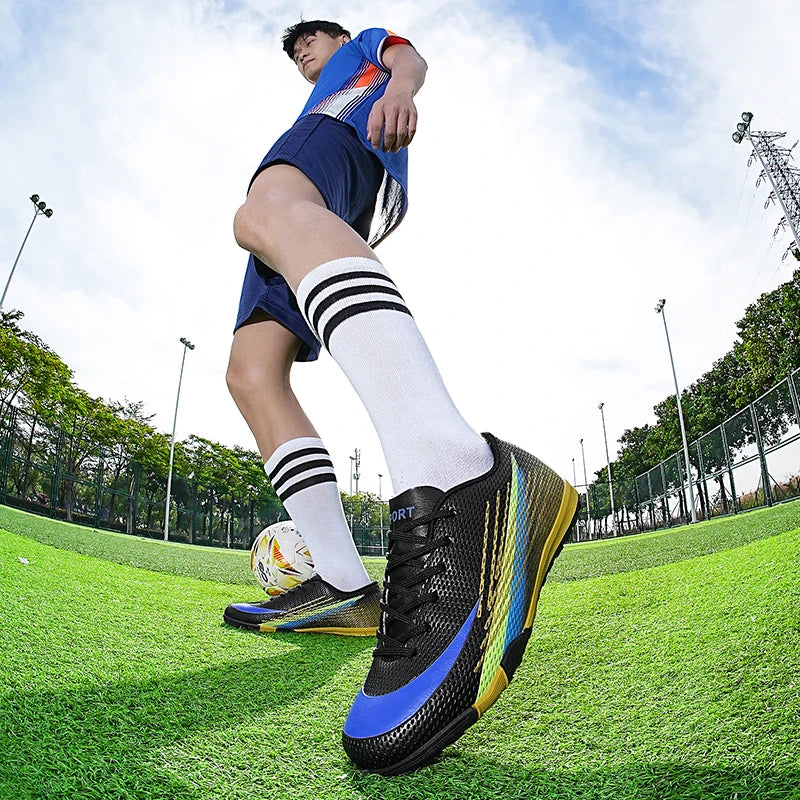 New Men Soccer Shoes Society Professional  Football Field Boots Original Grass Training Boys Resistant Non-Slip Outdoor Sneakers