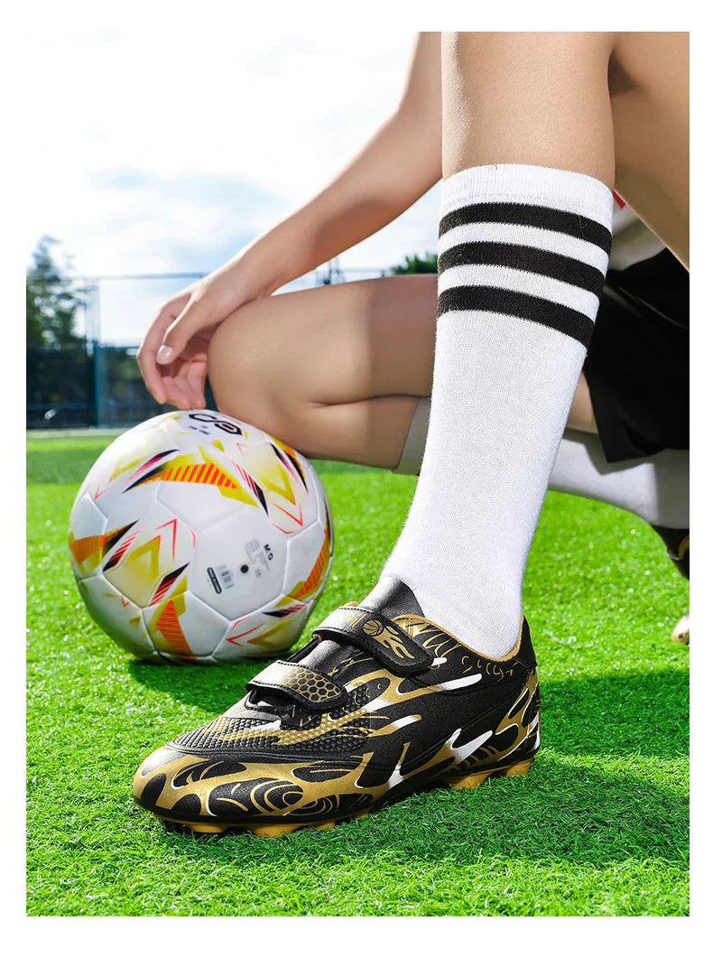 New Hot Kids Soccer Shoes School Football Boots Boys Girls Cleats Grass Sneakers Child Outdoor Athletic Training Sports Footwear