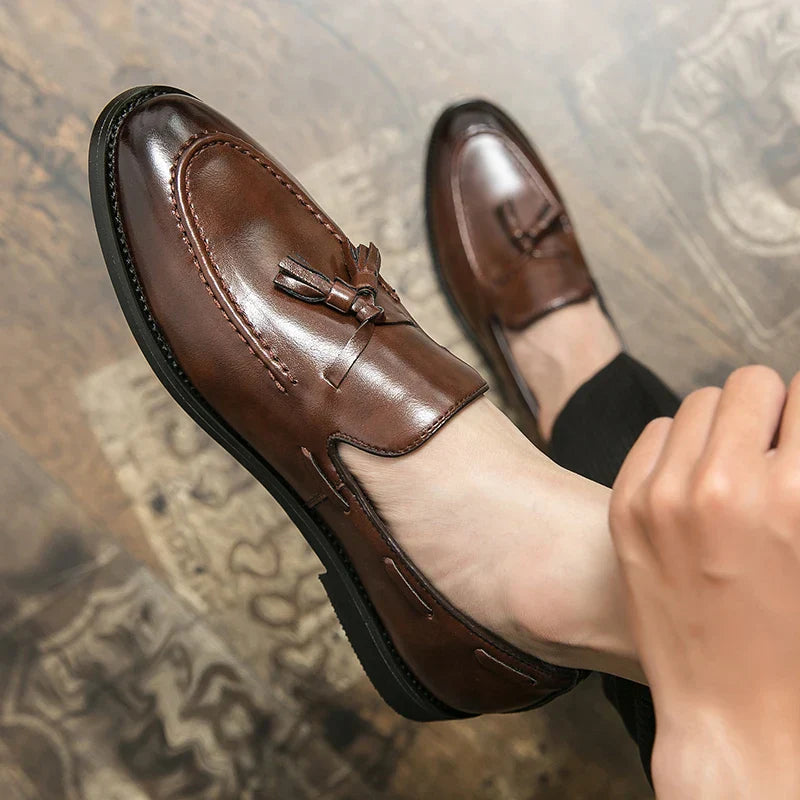 Size:38-46 American Academy Style Fringe Loafers for Men Men's Bottoms Casual Shoes Outdoor Fashion Blue Patent Leather Shoes