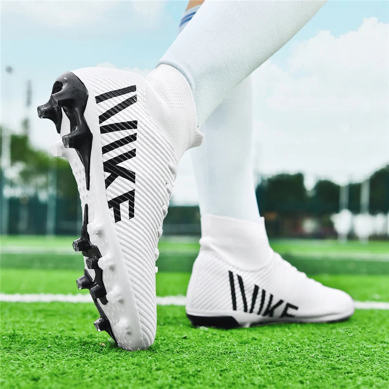 Soccer Shoes For Men Professional TF/FG Football Shoes Society Cleats Indoor Football Field Boots Fast Sneaker Match Non-Slip