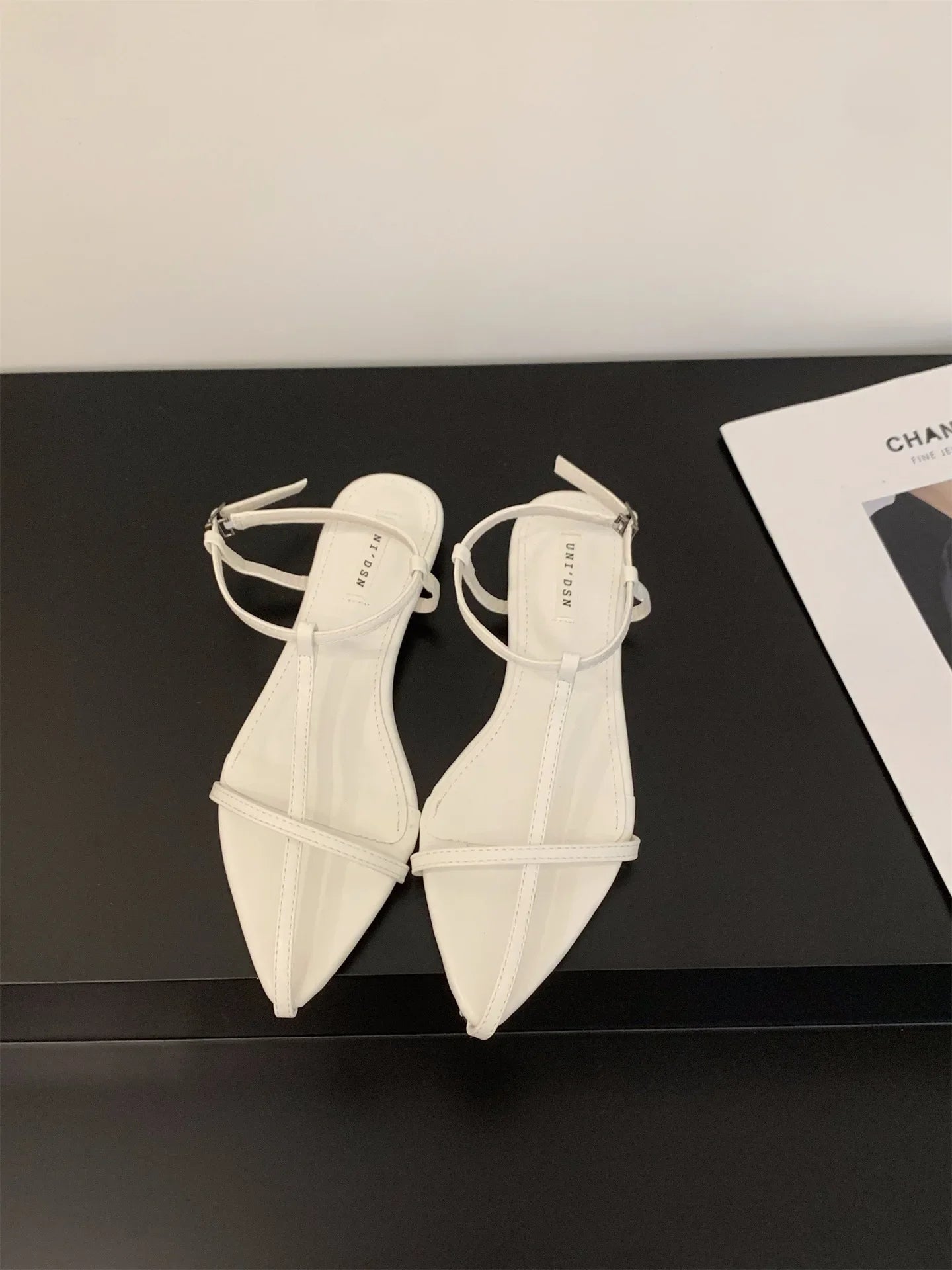 2025 Ladies Shoes Summer Sandals Suit Female Beige Open Toe Clear New Black Peep Low Girls Comfort Pointed Flat Casual Sandals