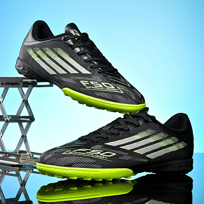 New Men Football Boots Match Ankle Non-Slip TF/FG Professional Soccer Shoes Boys Sneakers Comfortable Sports Shoes Unisex