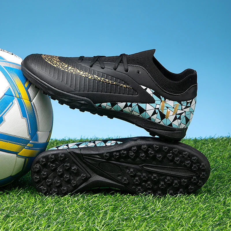 New Kid Match Boys Football Boots Sports Shoes Match Soccer Shoes Outdoor Sneakers Professional Non-Slip Comfortable Unisex