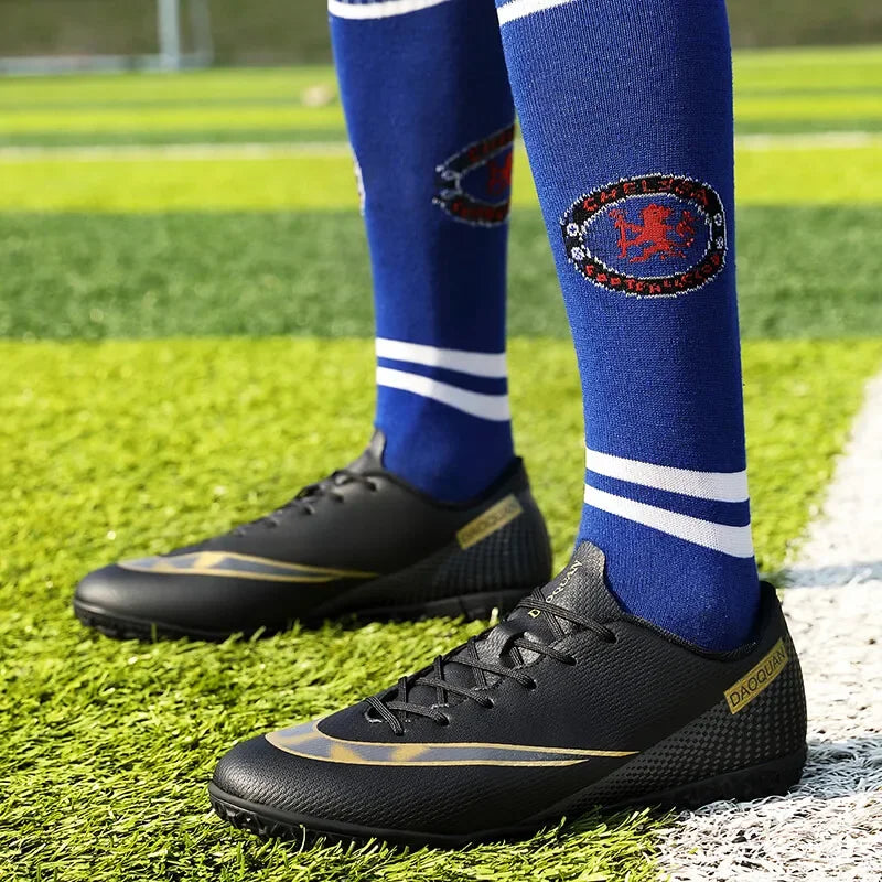 Men Football Boots Cleats Grass Sneakers Breathable Professional Soccer Shoes Outdoor Training Shoes Zapatos De Futbol Sport