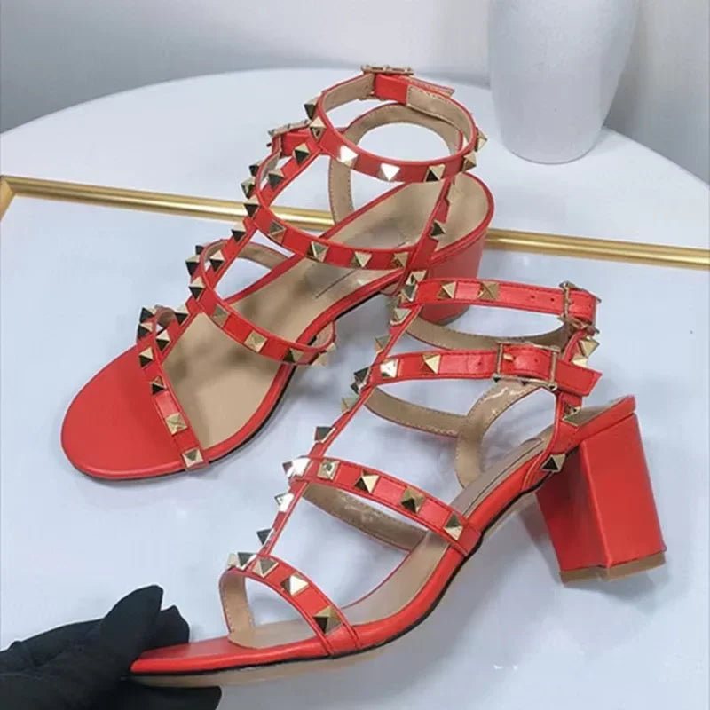 Women Elegant Low Heels Sandals Front Open Toe Lock Stud Buckle T-Strap British Shoes Fuchsia Beige Matte/Shiny Leather Pumps 42
