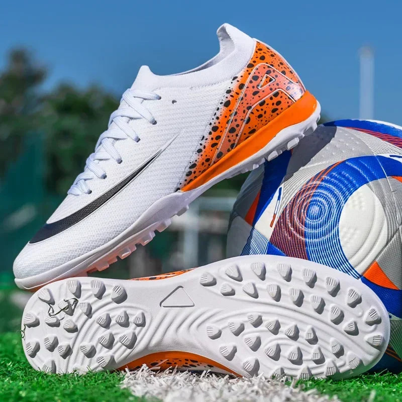 New Men Women Professional Football Boots Cleats Grass Training Match Sport Soccer Shoes FG/TF Ultra-light Non-slip Unisex