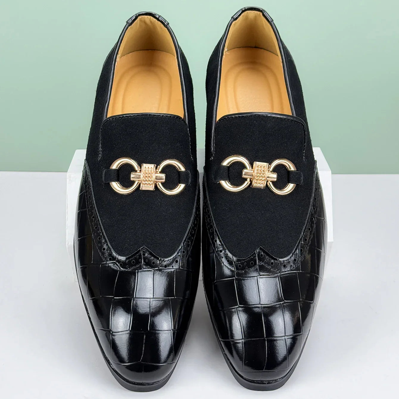 Men's Formal Leather Shoes British Style Oxford Loafers Pointed Toe Breathable Non-Slip Business Dress Wedding Office Green Shoe