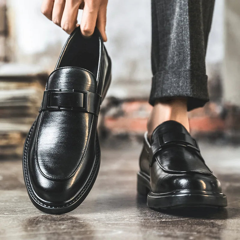 Spring Autumn New Black Dress Shoes for Men Business Designer Cow Leather Shoes Male Fashion British Style Casual Shoe Man