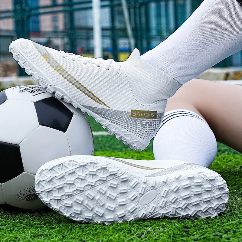 New Men Football Boots Society Cleats Professional Soccer Shoes Indoor Football Field Boots Original Non Slip Sneakers Fast