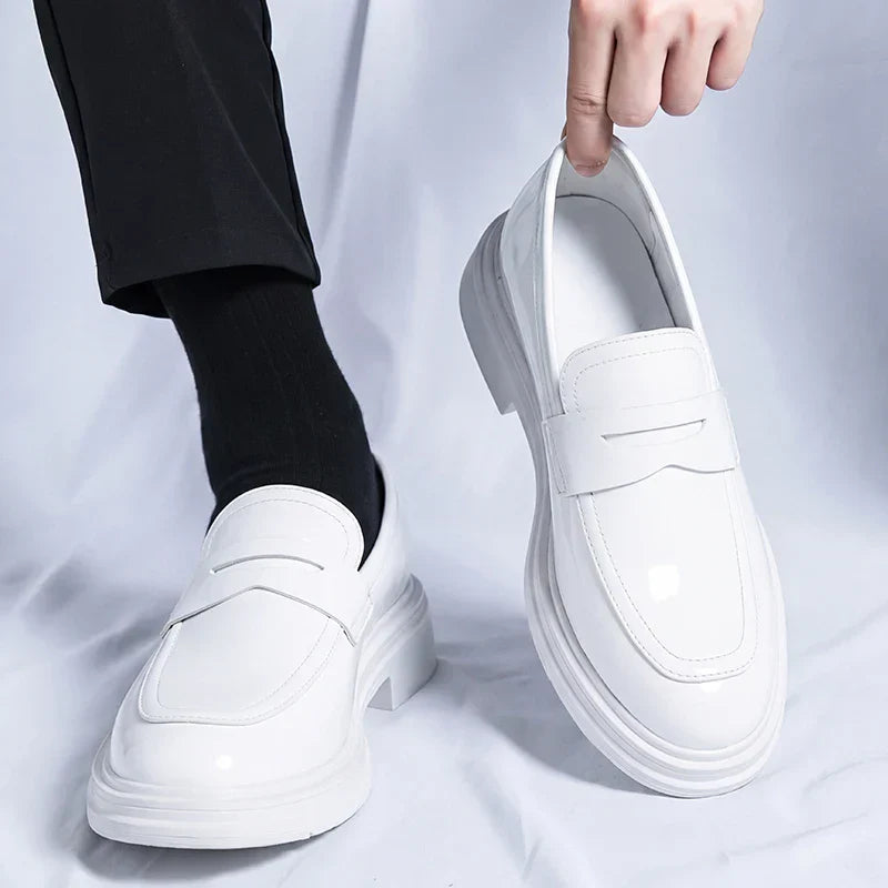 New Summer Slip on Flats Stylish Leather Men's Loafers Fashion Casual Shoes Man Light Antiskid Driving Shoes Handmade Moccasins