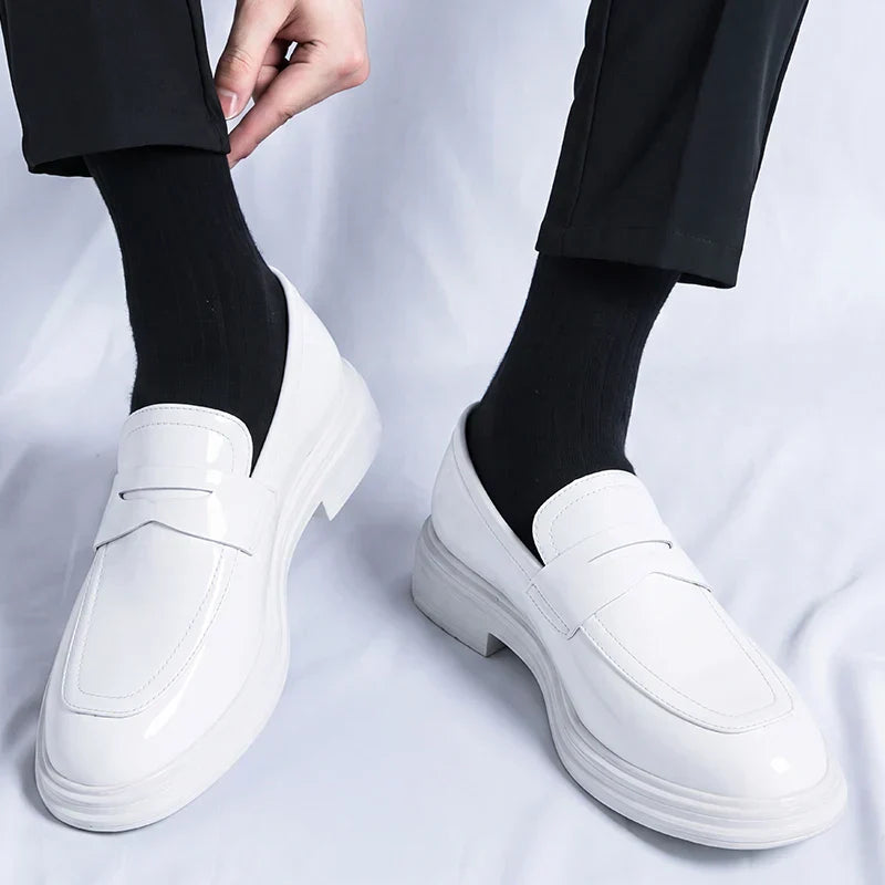 New Summer Slip on Flats Stylish Leather Men's Loafers Fashion Casual Shoes Man Light Antiskid Driving Shoes Handmade Moccasins