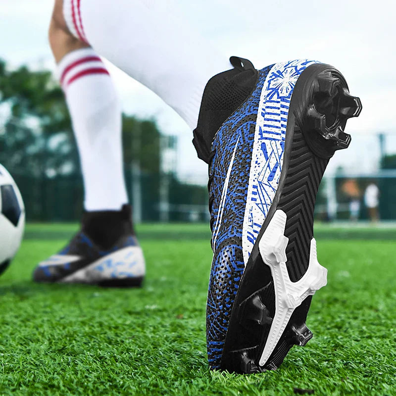New Men Women Professional Soccer Shoes Unisex Futsal High-quality Football Boots Ultralight Hot Sale Cleats TF/FG Sneakers