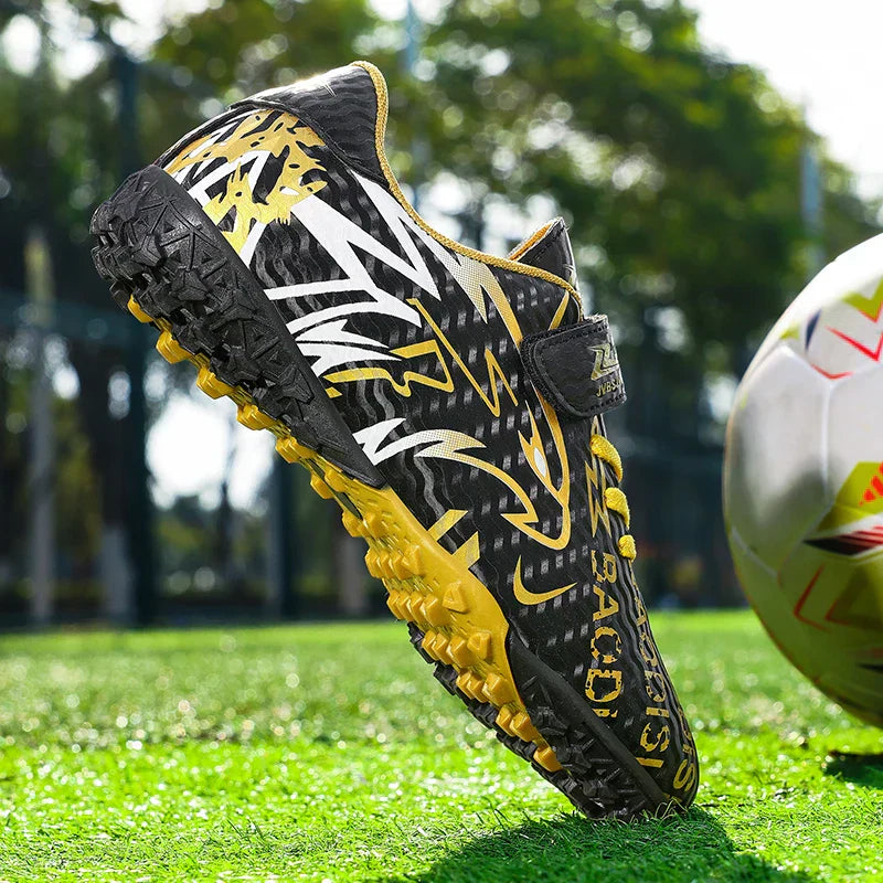New Men Kids Soccer Shoes Non-Slip Football Boots Ultralight Cleats Match Grass Boys Professional Training Shoes Drop Shipping