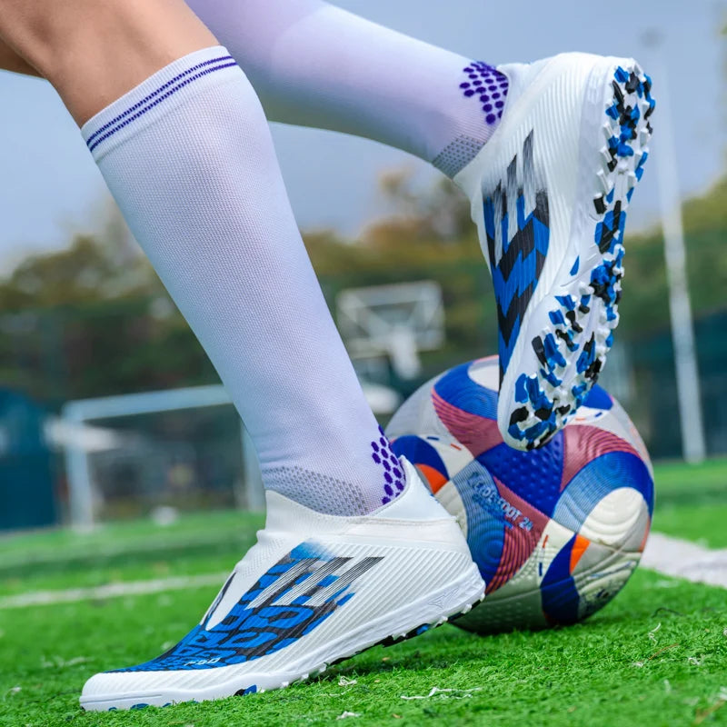 Men's Football Boots Without-lace Youth FG/TF Field Training Studded Fast Soccer Cleats Professional Non Slip Football Shoes