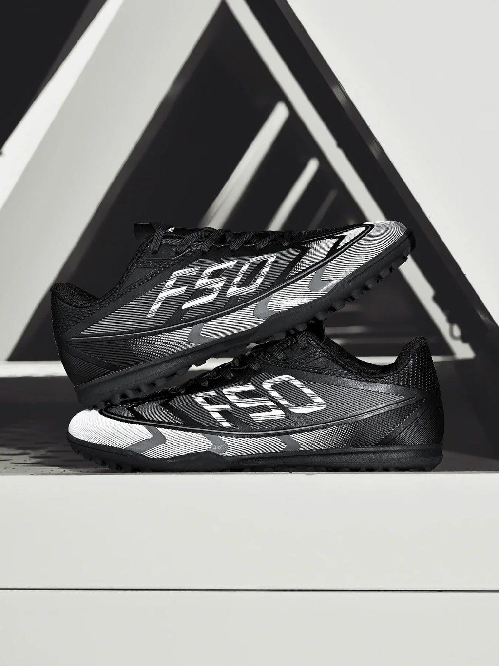 Breathable TF Soccer Shoes Men Women Kids PU+Fabric Non-Slip Wear-Resistant Rubber Sole Training Shoes