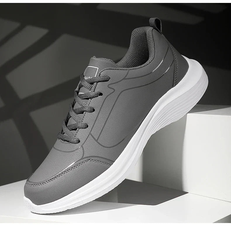 2025 New Lightweight Men Casual Leather Sneakers Non-slip Breathable Male Outdoor Running Shoes Lace Up Soft Sport Shoes