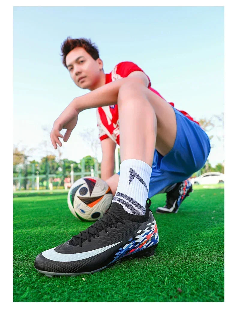 New Men Soccer Shoes Sport Grass Cleats Unisex Non-Slip Match Adult Ultralight Outdoor Football Boots Comfortable High-quality