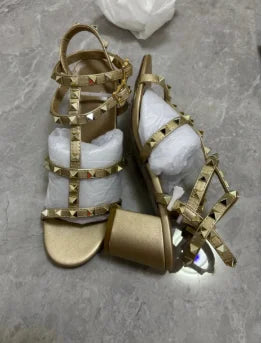 Women Elegant Low Heels Sandals Front Open Toe Lock Stud Buckle T-Strap British Shoes Fuchsia Beige Matte/Shiny Leather Pumps 42