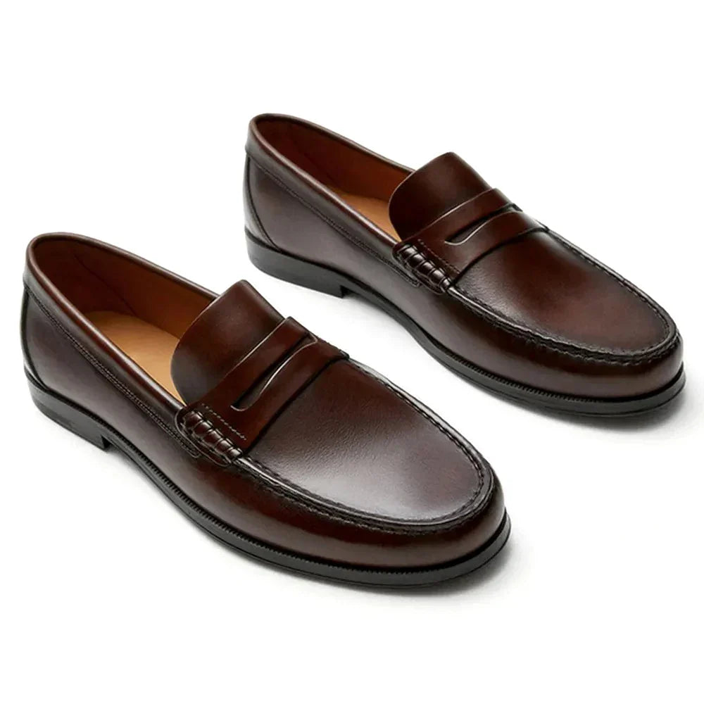 Vintage Calf Leather Loafers Breathable Slip on Moccasins Driving Designer Casual Cowhide Shoes for Men