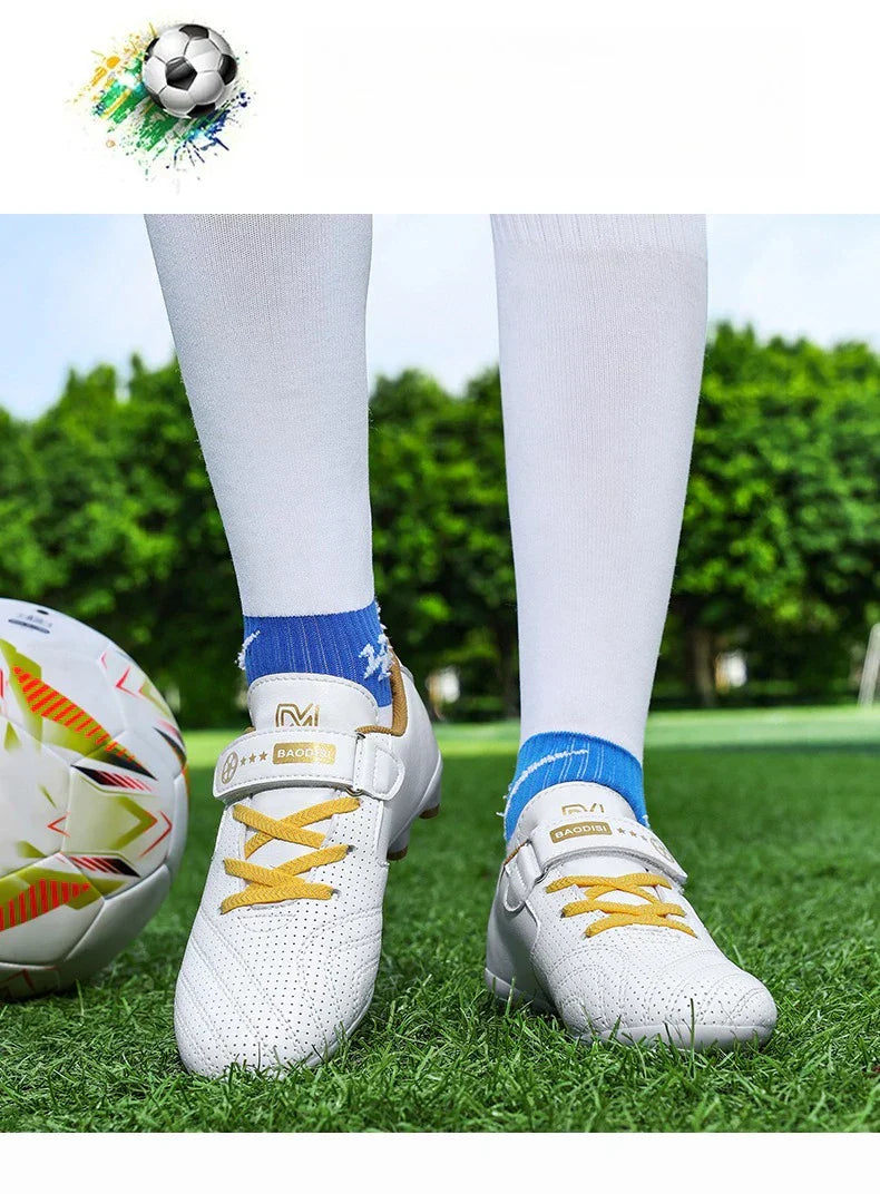 New Children Soccer Shoes Sports Society Field Boy Football Boots Futsal Fast Indoor Sneaker Original Ankle Football Boot Cleats