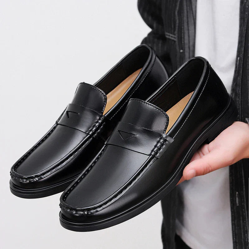 2026 New Men's Patent Leather Penny Loafers Slip On Design Soft Cushion Insole Wear Resistant Sole Business Wedding Party Shoes