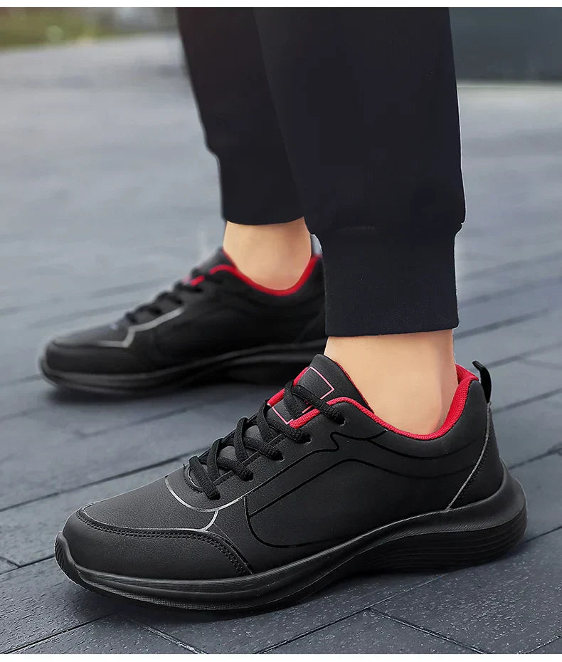 2025 New Lightweight Men Casual Leather Sneakers Non-slip Breathable Male Outdoor Running Shoes Lace Up Soft Sport Shoes