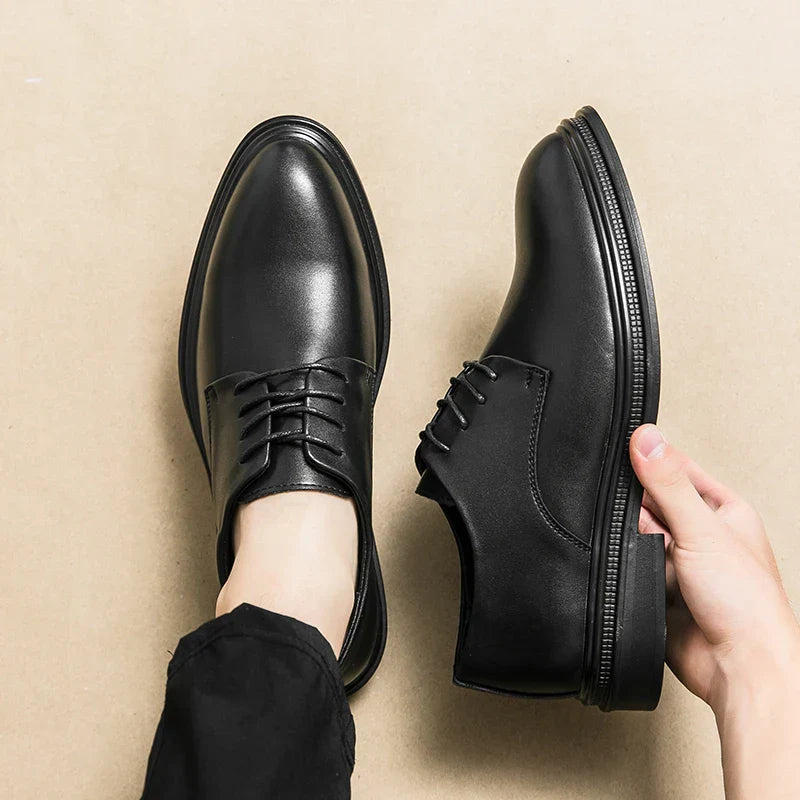 Fashion Men Brogue Oxford Shoes British Style Casual Shoes PU Leather Formal Dress Footwear Man Outdoor Sneakers Business Shoes