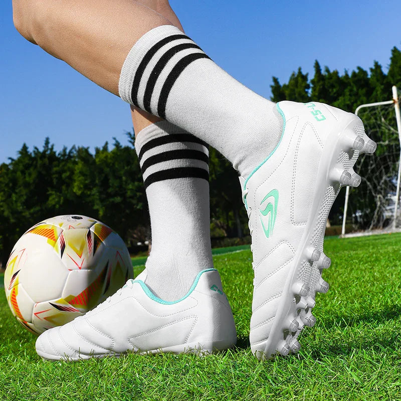 New Men Football Boots Futsal Soccer Shoes TF FG Grass Cleats Comfortable Outdoor Training Shoes Match Breathable Sport Indoor