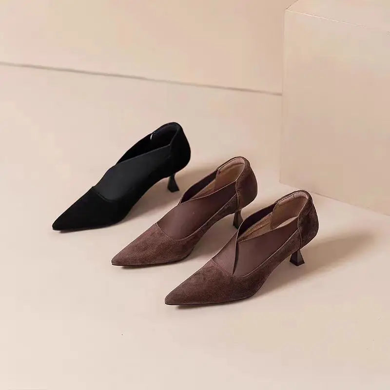 Vintage Pointy-toed Stiletto Boots Paired with Mid-heeled Boots and Stretchy, Deep Heels Are Perfect for Women