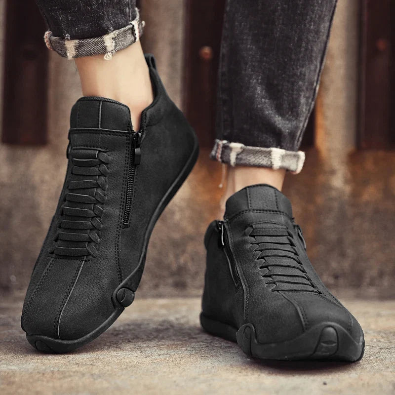 New Men's Ankle Boots Fashion Soft Sole High Top Sneakers Men Shoes Outdoor Versatile Loafers Comfortable Casual Walking Shoes