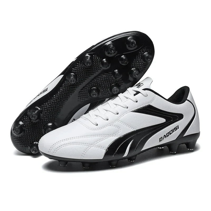 Men Soccer Shoes Breathable Football Boots Futsal Ultralight Professional Training Sneakers Unisex Grass Cleats Match Sport