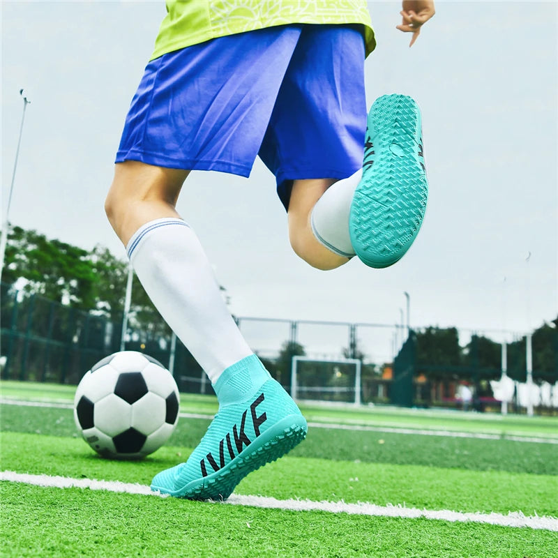 Soccer Shoes For Men Fast Professional Football Shoes Indoor Original Football Field Boots Non-Slip Ultralight Sneaker Non-Slip