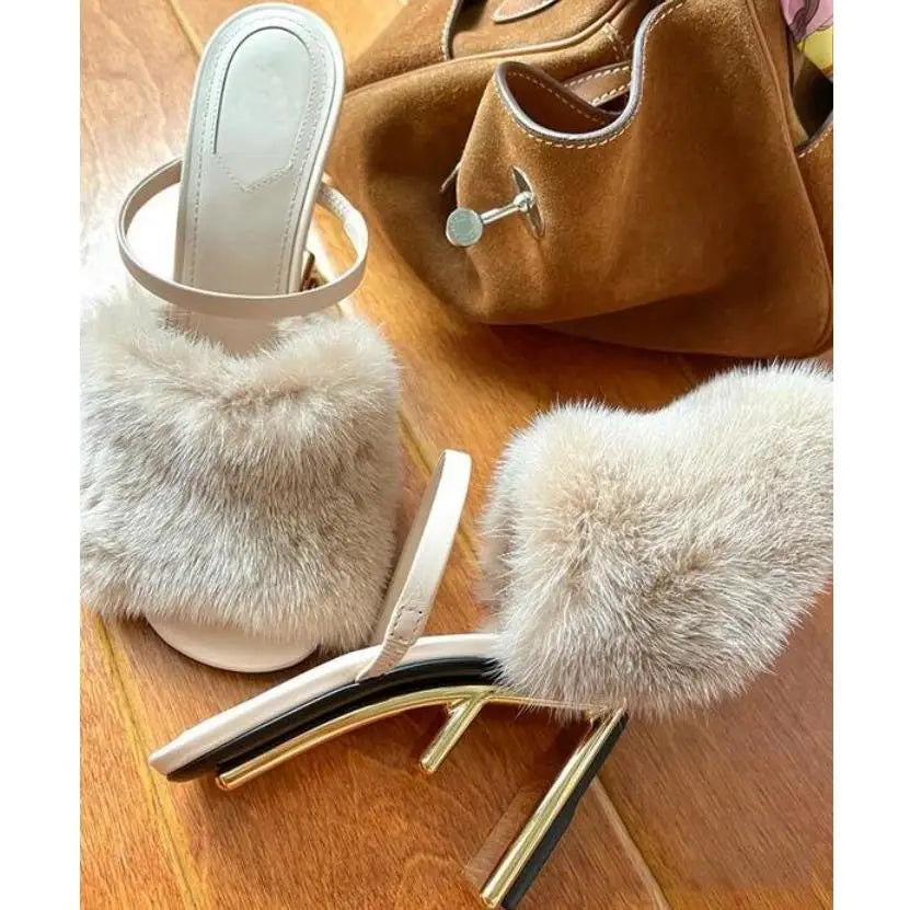 Fashion Women Fur Slippers Sexy Peep Toe Gladiator Sandals Dress Pumps Summer Women Wedge Shoes Strange Heel Mules High Heels