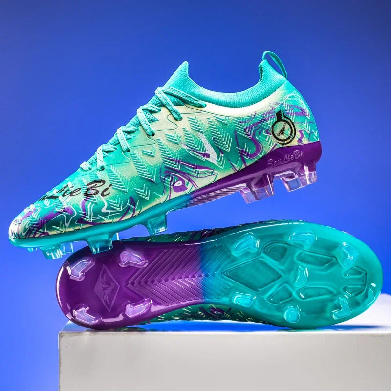 Men's Professional Training Soccer Shoes Breathable Ultralight Football Boots Soft Grass Cleats