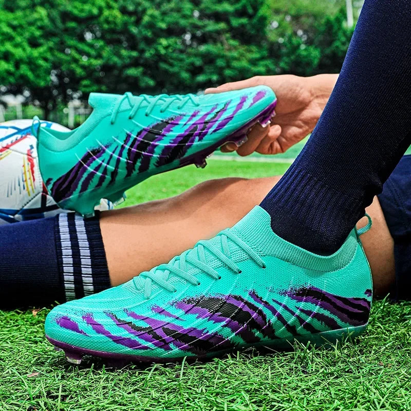 New Men Football Boots Sport Ultralight Non-Slip Outdoor Adult Cleats Match Unisex Soccer Shoes Comfortable Grass High-quality