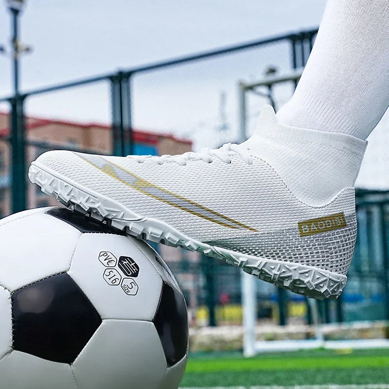 New Men Football Boots Society Cleats Professional Soccer Shoes Indoor Football Field Boots Original Non Slip Sneakers Fast