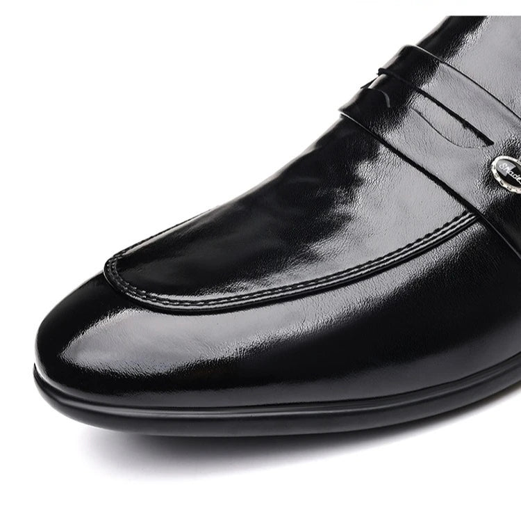 2026 Spring New Men's Glossy Leather Loafers Slip-On Business Casual Dress Shoes Male Non-slip Formal Office Shoes for Man