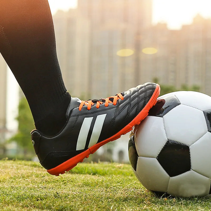 Professional Turf Soccer Shoes For Men Futsal Sneakers Outdoor Non-slip Children's Football Shoes Low-cut Men's Training Shoes
