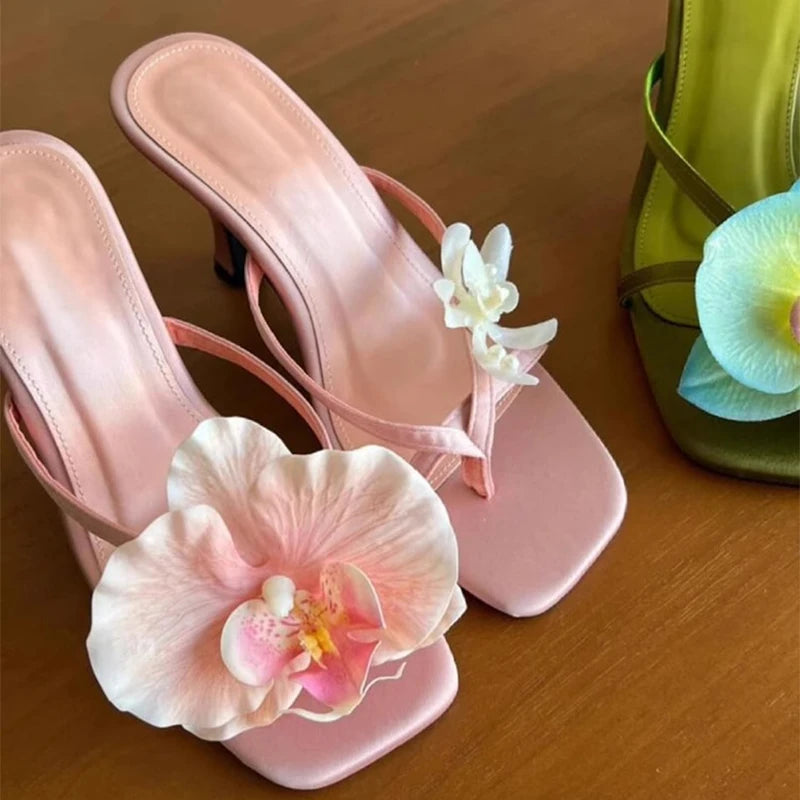 Hawaii Asymmetrical Flower Sandals,Silk Fairy Clip Toe Thin Heels,Women Beach Vacation Flip Flop Sandal,2025 Summer Dress Shoes
