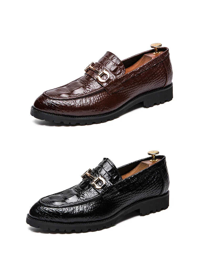 New British business casual shoes nightclub formal pointy leather shoes for men 46 47 large size crocodile metal decoration