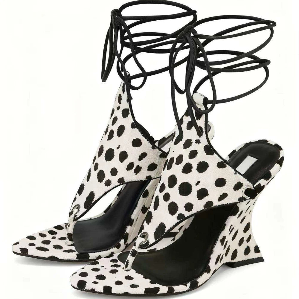 Print Wedge Heel Sandals Women's Lace-Up Flip Flops with Ankle Straps  Animal Pattern Footwear for Summer Parties & Street Style