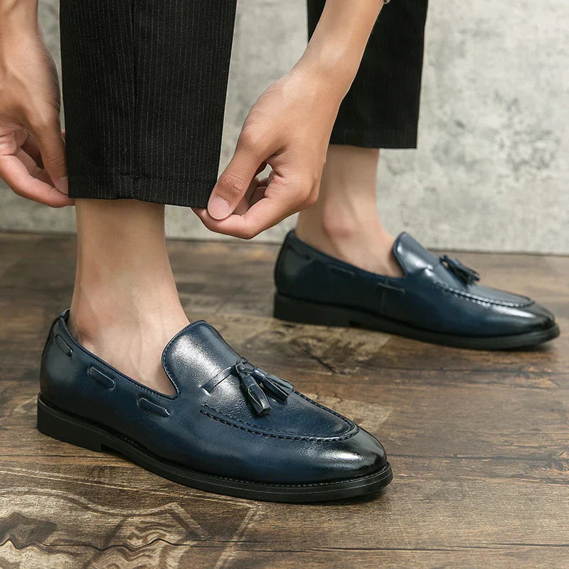 Size:38-46 American Academy Style Fringe Loafers for Men Men's Bottoms Casual Shoes Outdoor Fashion Blue Patent Leather Shoes