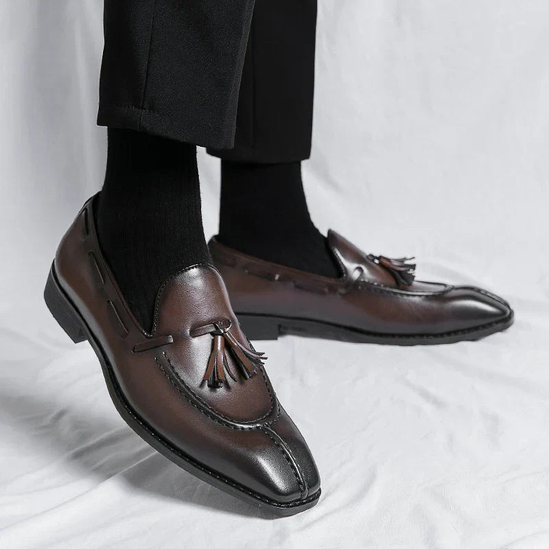 Fashion Shoe Office Shoes for Men Casual Shoes Breathable Leather Loafers Mens Driving Moccasins Comfortable Slip on 2023 Brown