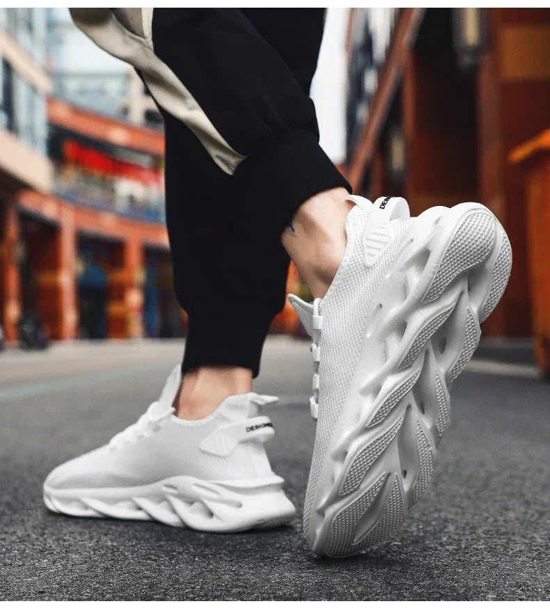 Summer Men Casual Sports Running Shoes Breathable Lightweight Sneakers Outdoor Mesh Black Athletic Jogging Tennis Walking Shoe