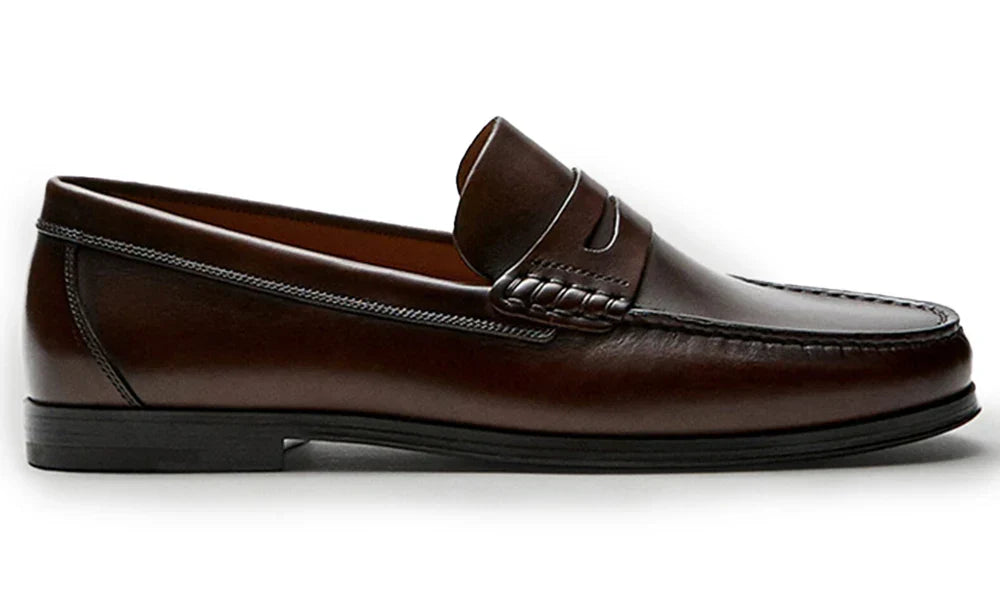 Vintage Calf Leather Loafers Breathable Slip on Moccasins Driving Designer Casual Cowhide Shoes for Men