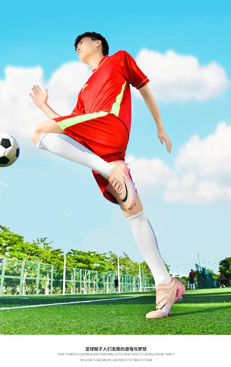 New Men Soccer Shoes Breathable Unisex Football Boots Professional Training Ultralight Wholesale Indoor Futsal Drop Shipping