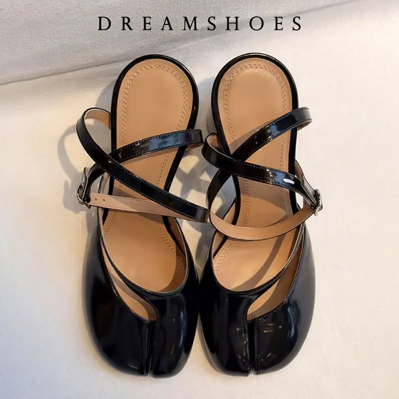 New Fashion Patent Leather Cross Strap Tabi Women Sandals Summer Slingbacks Split toe Thick High heels Chunky Shoes Sandals