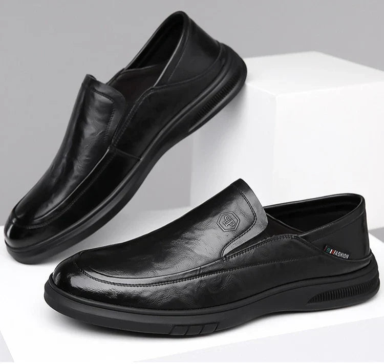 2026 Spring Business Casual Shoes for Men Solid Color New Designer Half Slippers Shoes Male Fashion Soft Sole Leather Shoe Man
