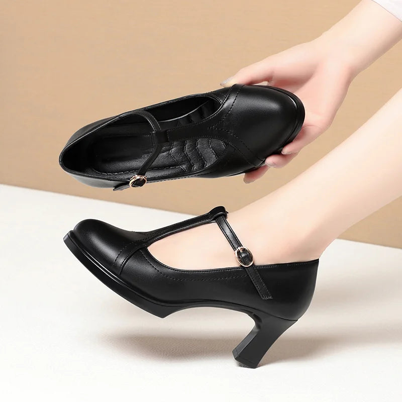 One-Line Button Single Shoes Women Summer New Thick Heel Model Catwalk Shoes Commuting Waterproof Platform Leather Shoes Black