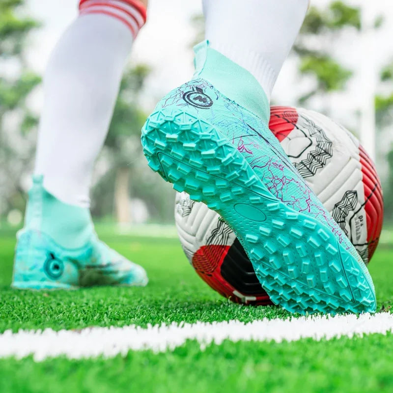 FG/TF Soccer Shoes Man Outdoor Training Football Boots Woman Sneakers Ultralight Non-Slip Sport Turf Soccer Cleats  Large Size